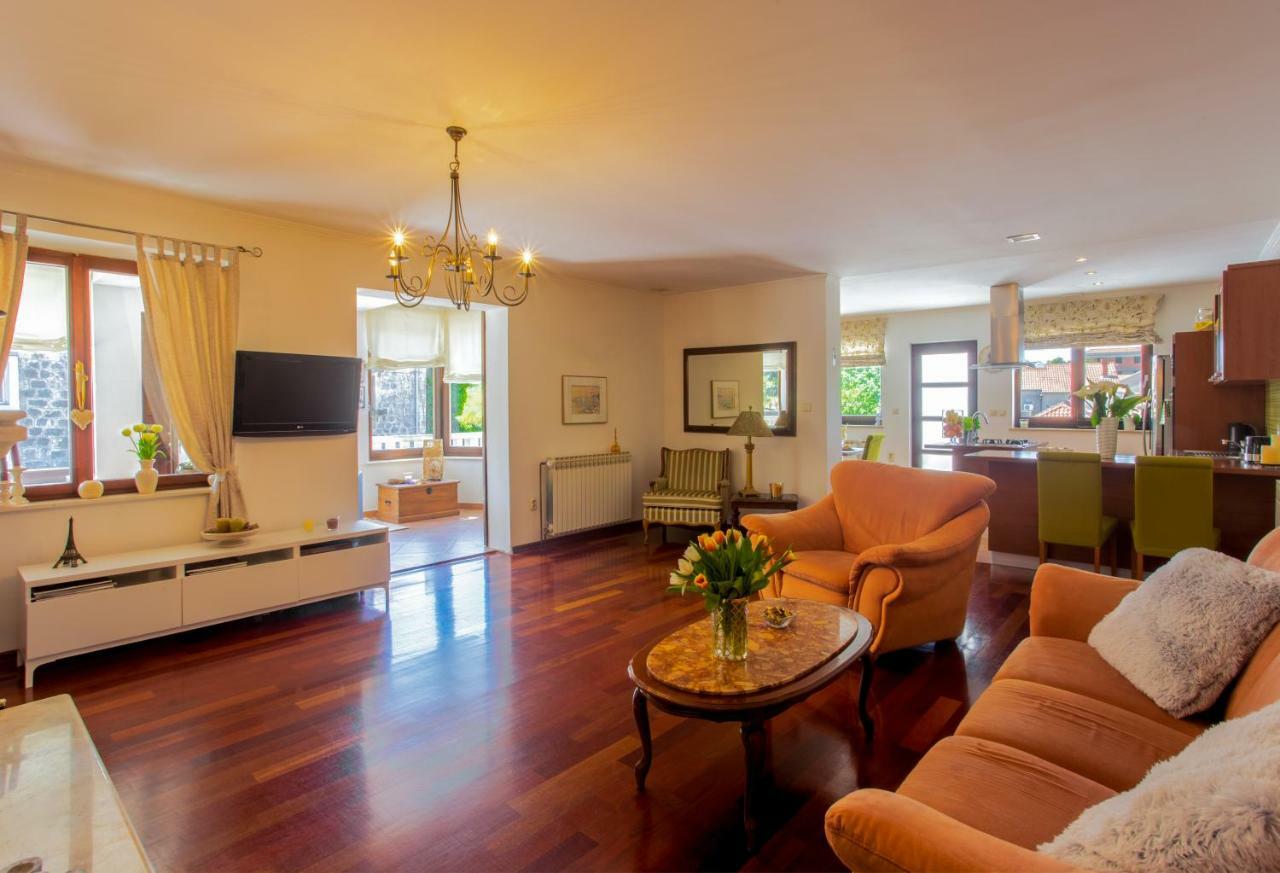 Apartment Villa Two Palms Gruda Ngoại thất bức ảnh